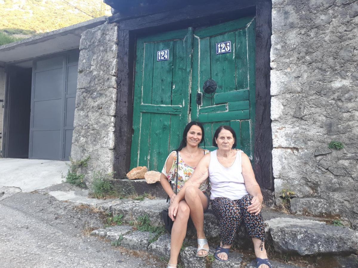 Room At Grandma'S Fatima Stolac Exterior foto